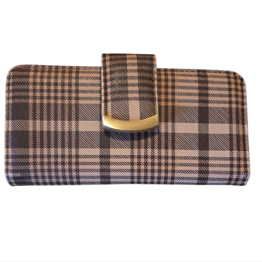 Women's Wallet with Gold Accent